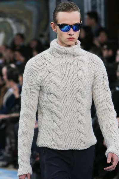 Look 41